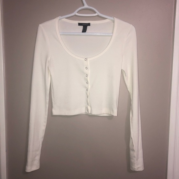 White long sleeve top - Picture 2 of 3